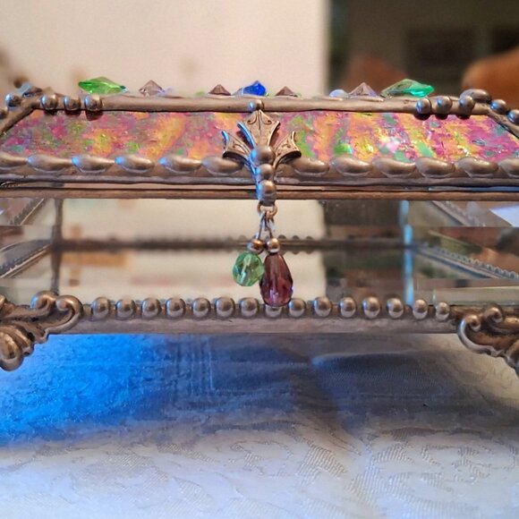NWT OLD WORLD CRAFTSMANSHIP, NEW WORLD DESIGNS GLASS TREASURE BOX - Picture 7 of 8